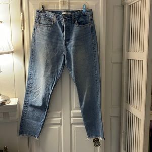 Levi’s Wedgie Icon Jean in Light Denim